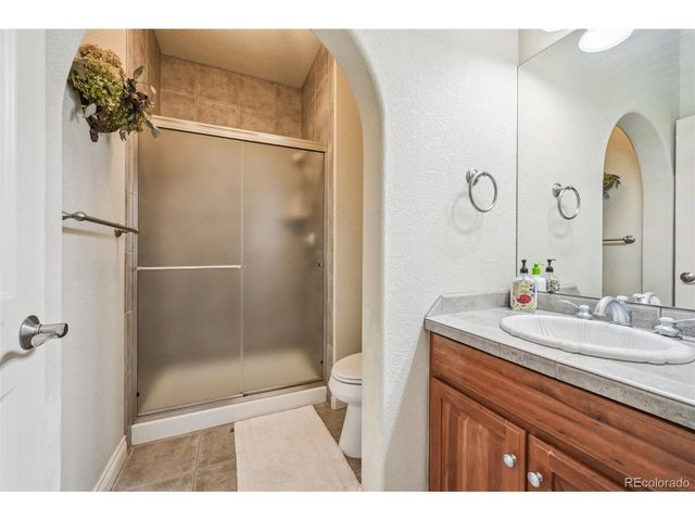 13901 E Saratoga Pl, Aurora, CO 80015