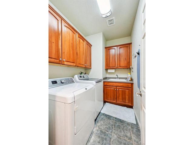 13901 E Saratoga Pl, Aurora, CO 80015