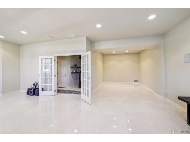 13901 E Saratoga Pl, Aurora, CO 80015