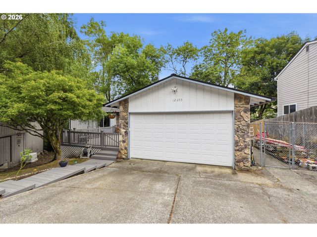 12255 Sw TIPPITT Pl, Portland, OR 97223