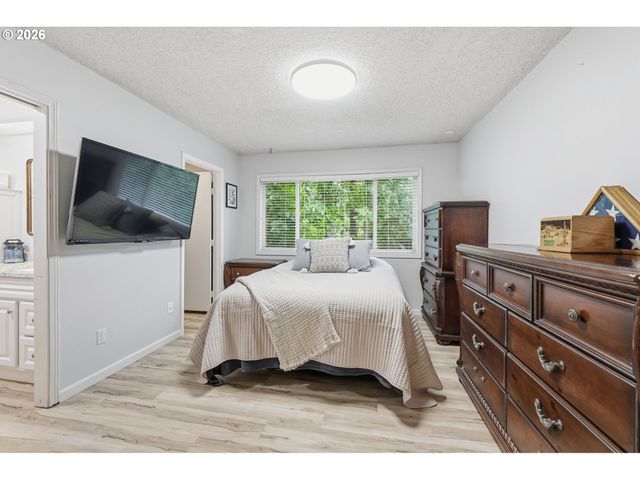 12255 Sw TIPPITT Pl, Portland, OR 97223