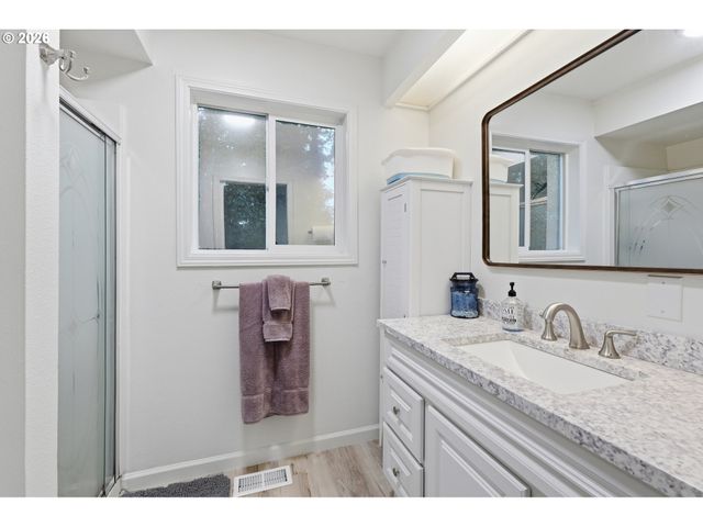 12255 Sw TIPPITT Pl, Portland, OR 97223