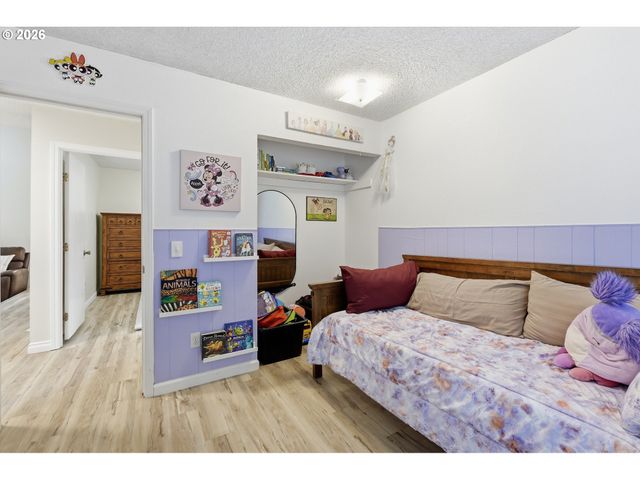 12255 Sw TIPPITT Pl, Portland, OR 97223