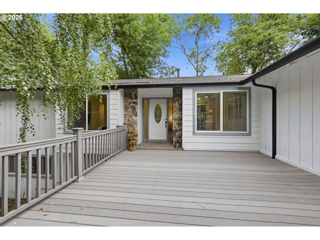 12255 Sw TIPPITT Pl, Portland, OR 97223