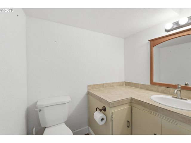 12255 Sw TIPPITT Pl, Portland, OR 97223