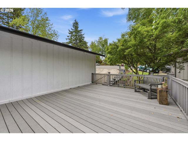 12255 Sw TIPPITT Pl, Portland, OR 97223