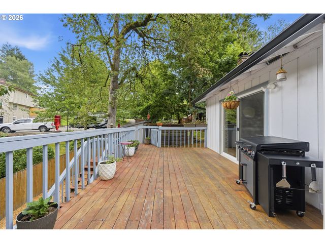 12255 Sw TIPPITT Pl, Portland, OR 97223