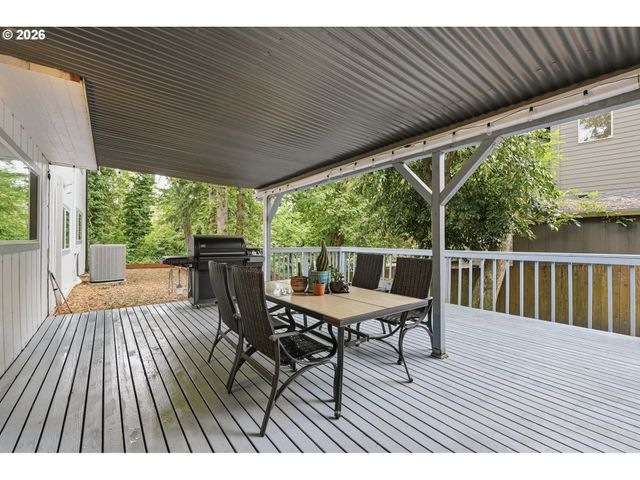 12255 Sw TIPPITT Pl, Portland, OR 97223