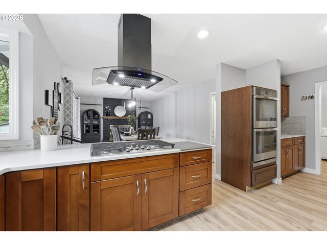 12255 Sw TIPPITT Pl, Portland, OR 97223
