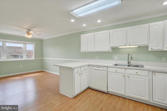 2426 WINTERBERRY LN, York, PA 17406