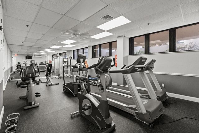 5380 N Ocean Drive 10g, Singer Island, FL 33404