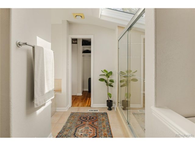 6580 E Colorado Dr, Denver, CO 80224