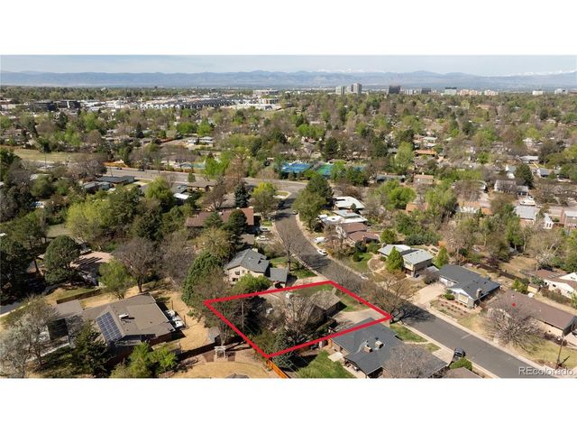 6580 E Colorado Dr, Denver, CO 80224