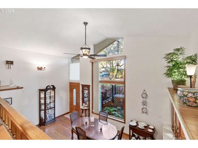 3362 Se WILLOW St, Hillsboro, OR 97123