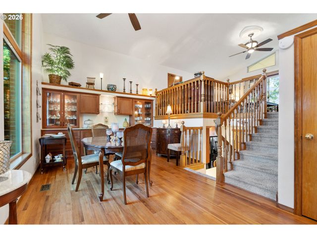 3362 Se WILLOW St, Hillsboro, OR 97123