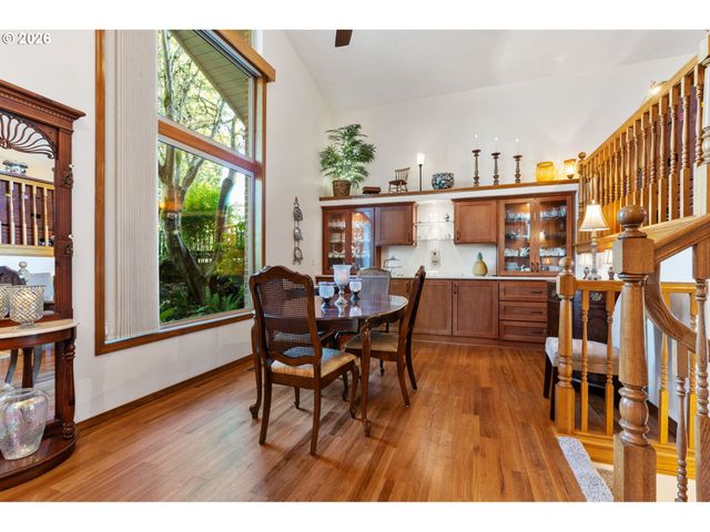 3362 Se WILLOW St, Hillsboro, OR 97123