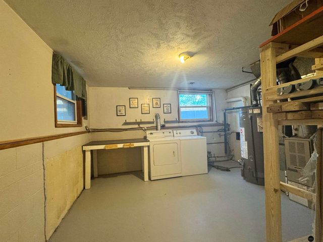 400 N 73rd Street, Lincoln, NE 68505