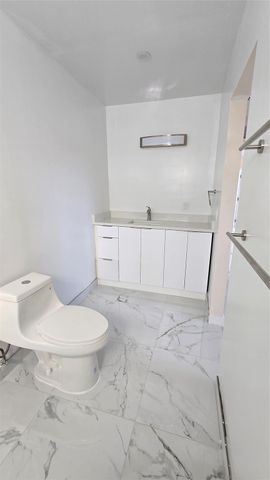 4533 Poinciana St 1, Lauderdale By The Sea, FL 33308