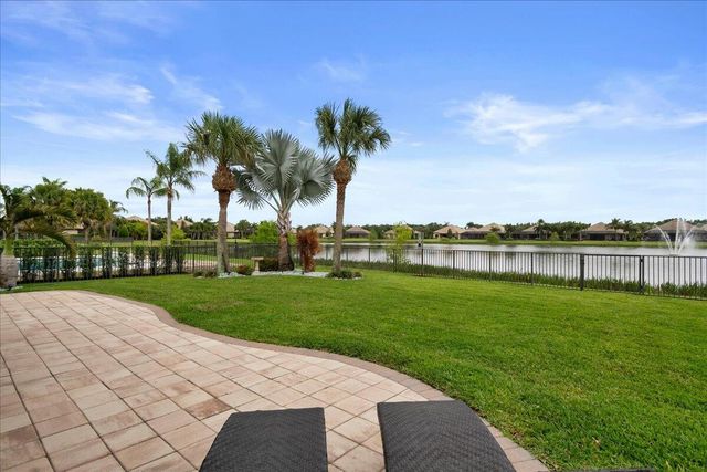 3704 Siena Circle, Wellington, FL 33414