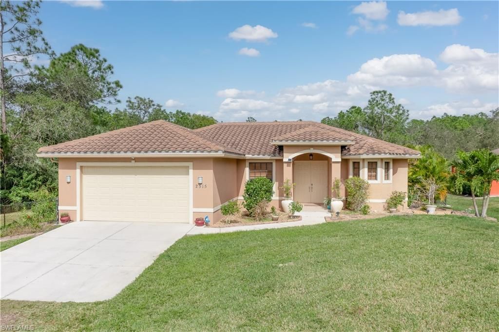 2515 70th AVE NE, Naples, FL 34120