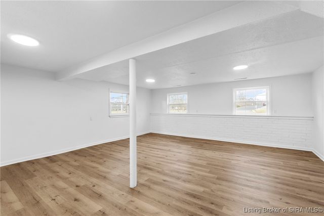 3136 Middle Road, Jeffersonville, IN 47130