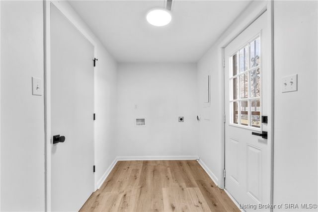 3136 Middle Road, Jeffersonville, IN 47130