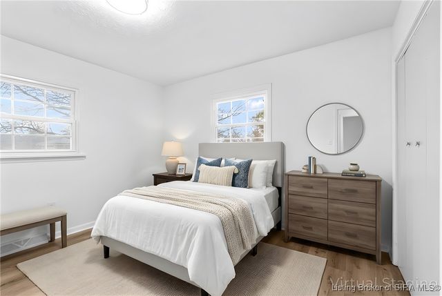 3136 Middle Road, Jeffersonville, IN 47130