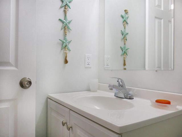 331 Windsor O, West Palm Beach, FL 33417