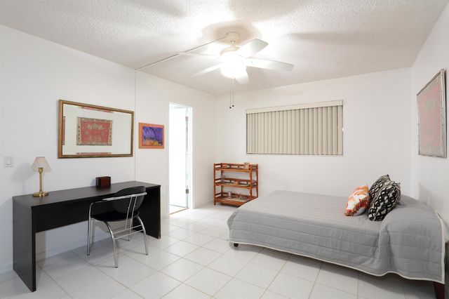 331 Windsor O, West Palm Beach, FL 33417