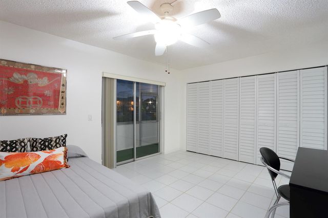 331 Windsor O, West Palm Beach, FL 33417