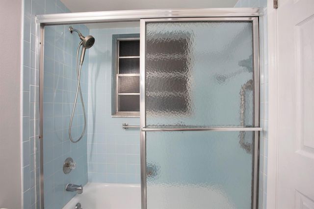 331 Windsor O, West Palm Beach, FL 33417