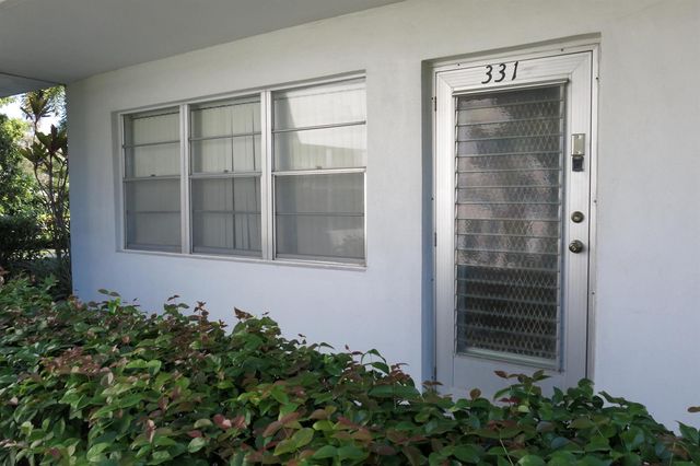 331 Windsor O, West Palm Beach, FL 33417