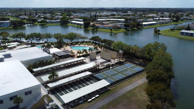 331 Windsor O, West Palm Beach, FL 33417