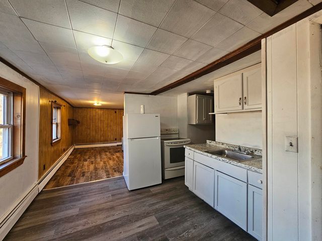 41 VT Route 103 South, Chester, VT 05143