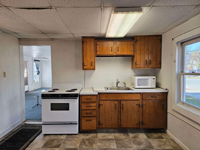 41 VT Route 103 South, Chester, VT 05143