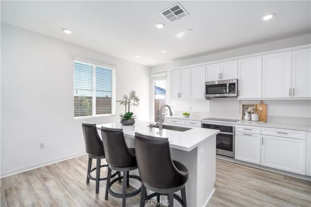 31667 Cobalite, Winchester, CA 92596
