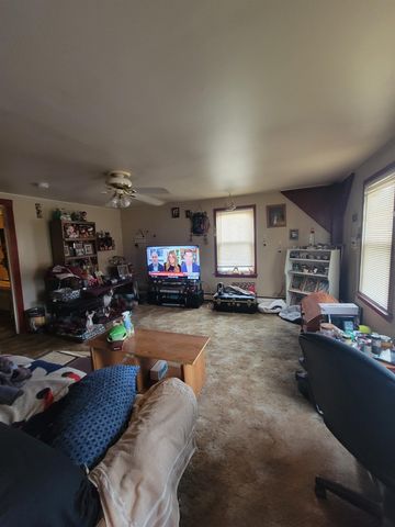 205 County Street, Bennington, VT 05201