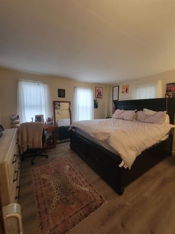 205 County Street, Bennington, VT 05201