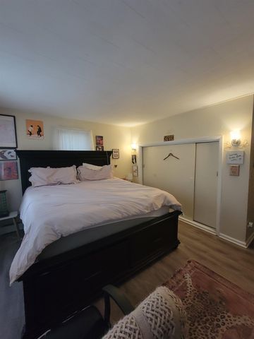 205 County Street, Bennington, VT 05201