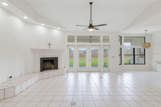 26820 BLOOMFIELD AVENUE, Yalaha, FL 34797