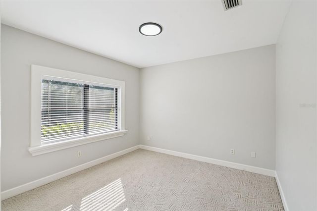 26820 BLOOMFIELD AVENUE, Yalaha, FL 34797