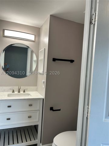 721 SW 148th Ave 309, Sunrise, FL 33325