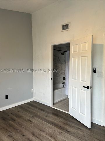 721 SW 148th Ave 309, Sunrise, FL 33325