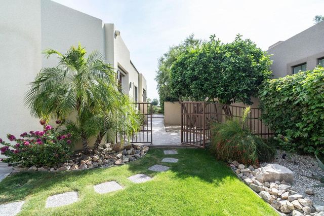 19 Via Haciendas, Rancho Mirage, CA 92270