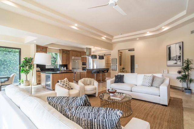 19 Via Haciendas, Rancho Mirage, CA 92270