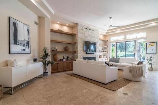 19 Via Haciendas, Rancho Mirage, CA 92270