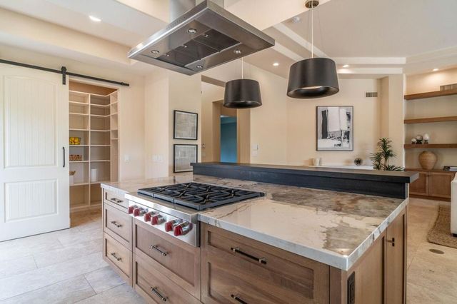 19 Via Haciendas, Rancho Mirage, CA 92270