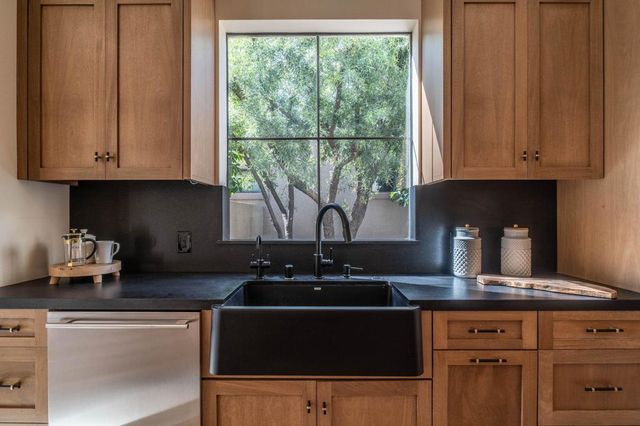 19 Via Haciendas, Rancho Mirage, CA 92270