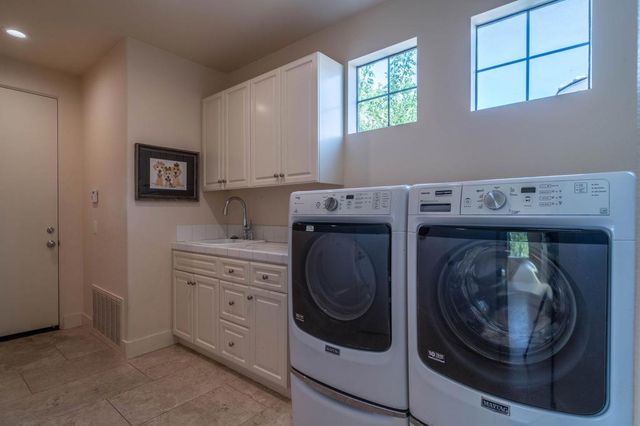 19 Via Haciendas, Rancho Mirage, CA 92270