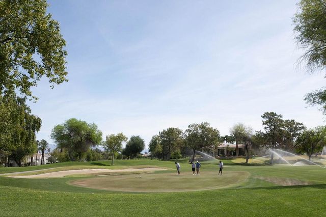 19 Via Haciendas, Rancho Mirage, CA 92270